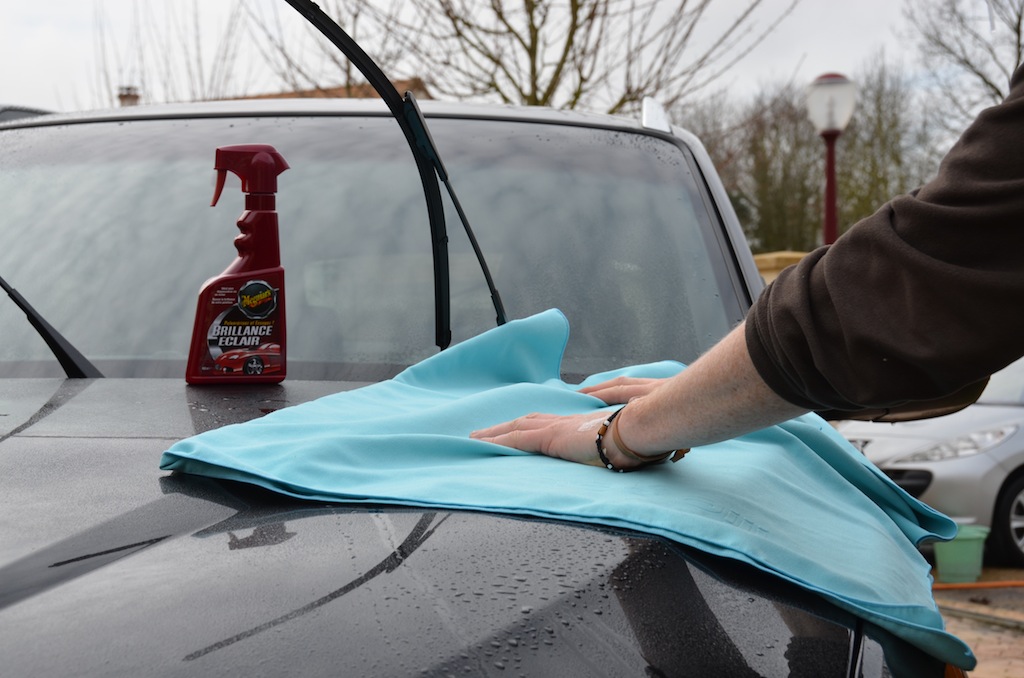 Séchage de voiture – La méthode des experts du lavage de voiture