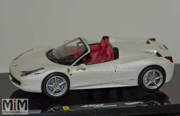 →Hachette Collections Ferrari GT au 1/43è