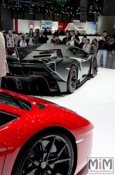 Lamborghini Aventador | Salon automobile genève 2013