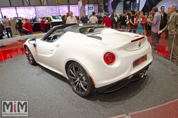 Alpha Romeo 4C spider - Geneva 2014-3