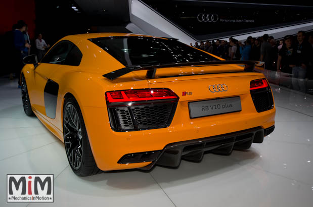 Audi R8 V10 plus | Salon de Genève 2015