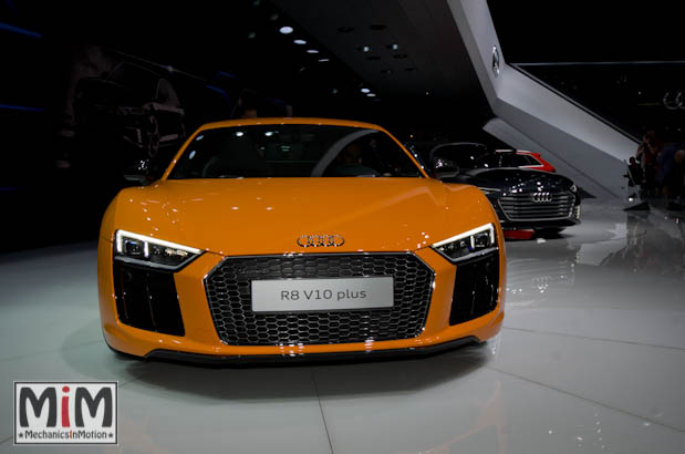 Audi R8 V10 plus | Salon de Genève 2015_2