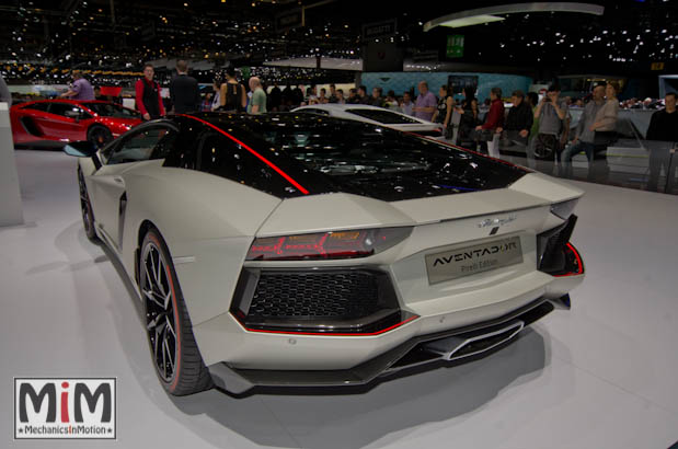 Lamborghini Aventador Pirelli Edition | Salon de Genève 2015