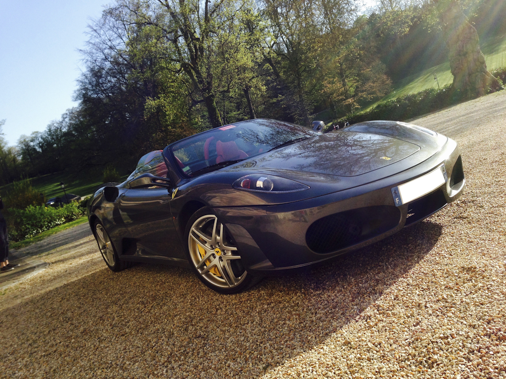 14 mois en Ferrari F430 spider !